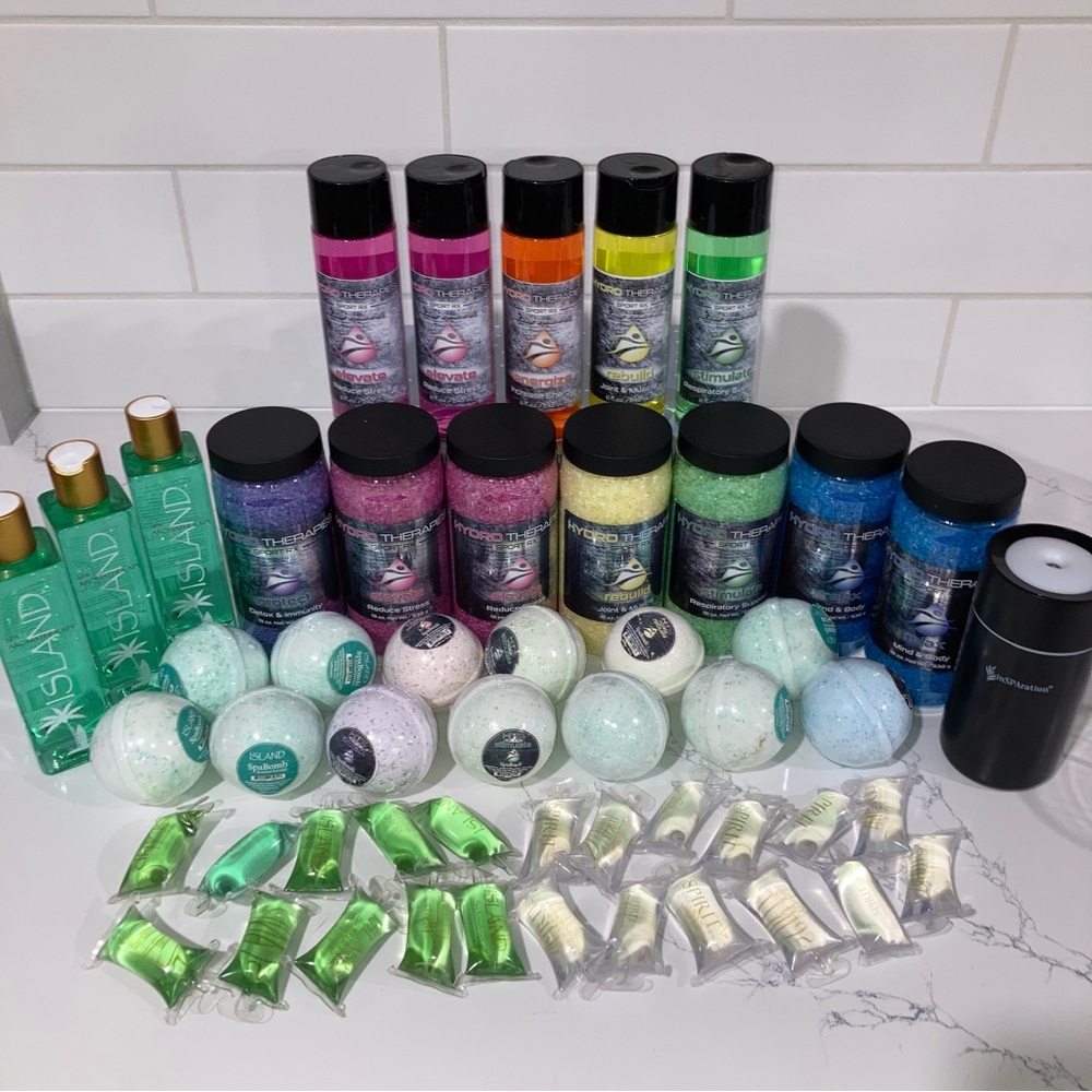 Spa Aromatherapy Epsom Salts & SpaBombs & Aromatherapy Liquids Lot (29+ Pieces)